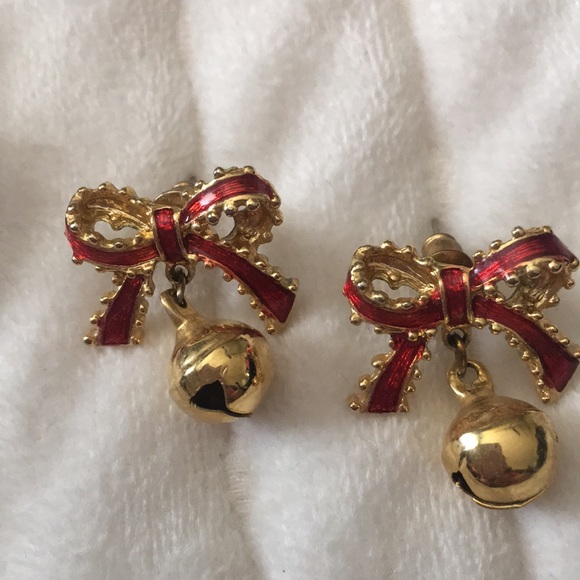 Christmas Holiday pins and earrings - Picture 6 of 8